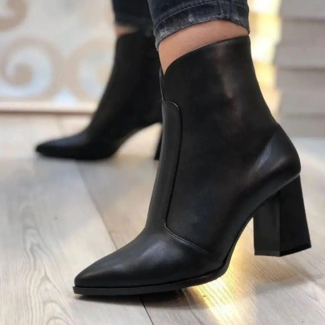 نیمبوت پاشنه دار زنانه